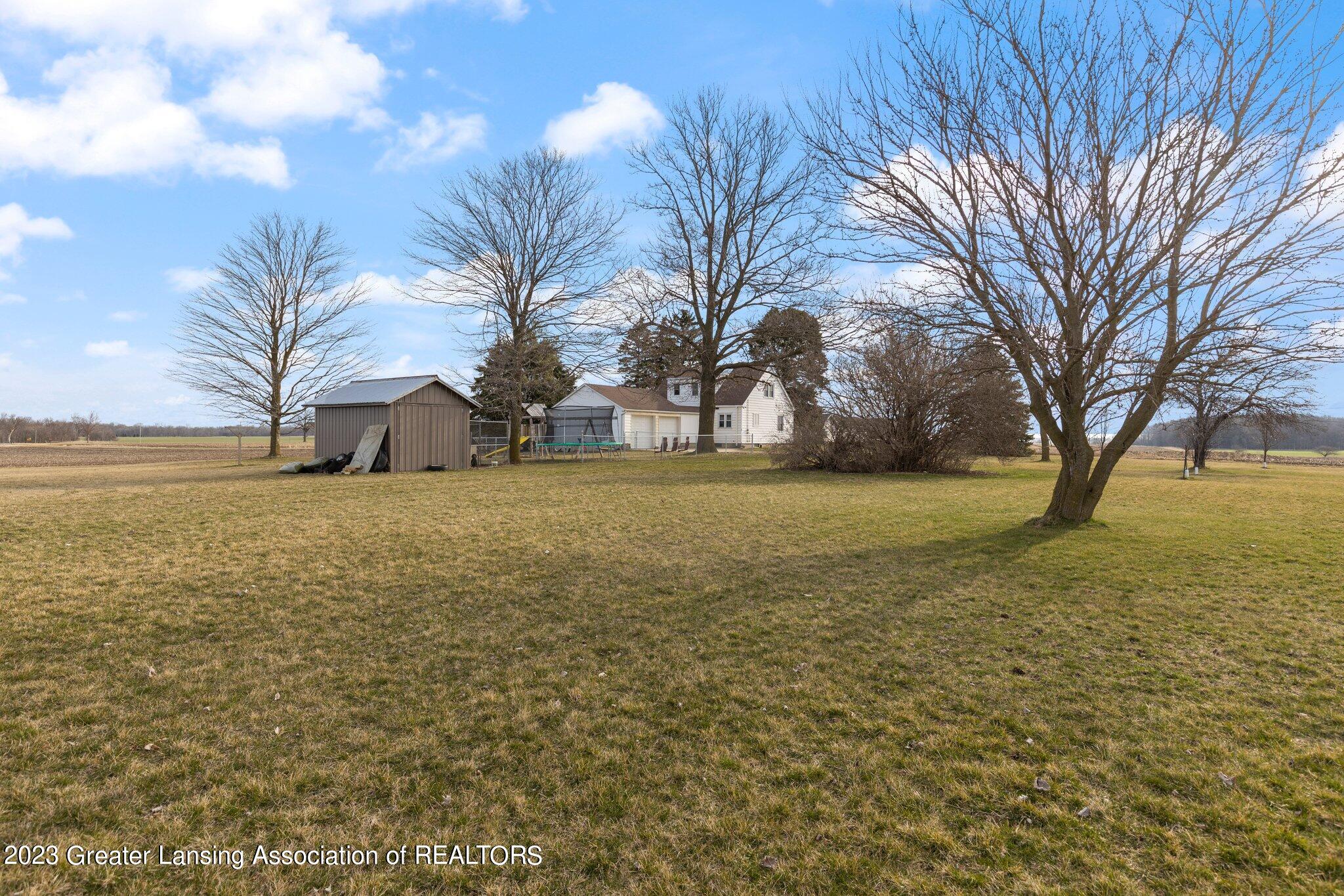 2801 North Lowell Road St. Johns, MI 48879 - Photo 27 of 28 8-web-or-mls-2801-n-lowell-rd