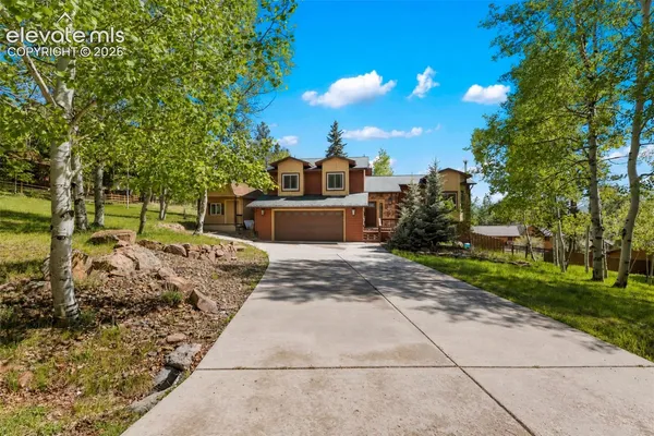 $769,000 | 1231 Telemark Drive, Woodland Park, CO 80863