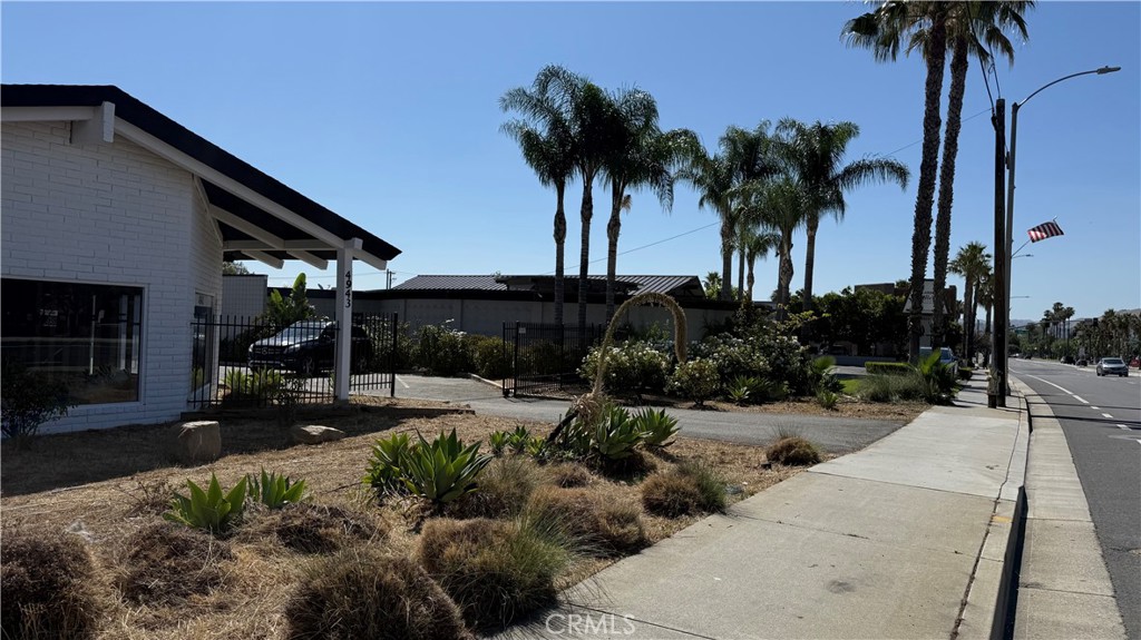 4943 La Sierra Avenue Riverside, CA 92505 - Photo 7 of 16 a view of a backyard