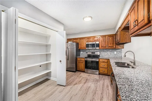 $245,000 | 7123 North Brooklyn Avenue, Gladstone, MO 64118