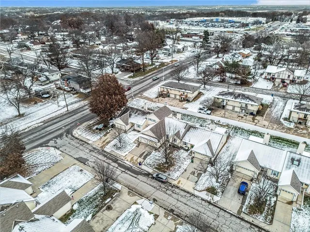 $245,000 | 7123 North Brooklyn Avenue, Gladstone, MO 64118