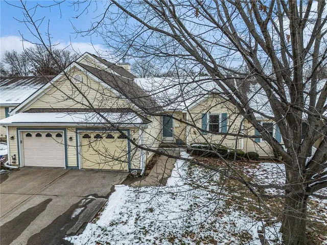 $245,000 | 7123 North Brooklyn Avenue, Gladstone, MO 64118