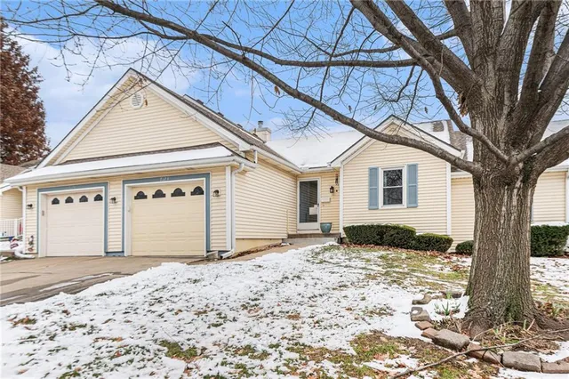 $245,000 | 7123 North Brooklyn Avenue, Gladstone, MO 64118