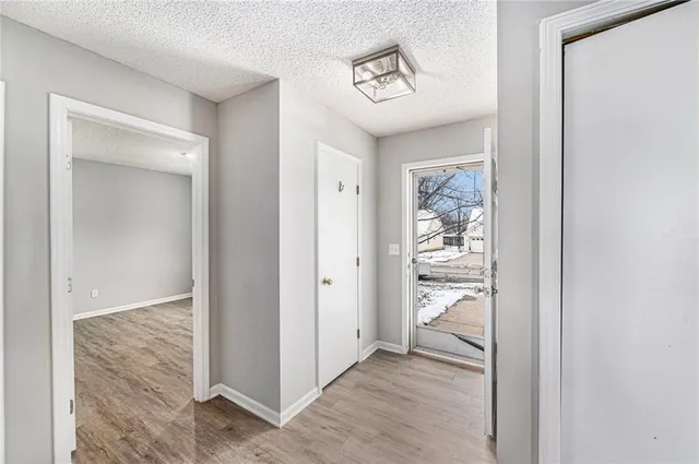 $245,000 | 7123 North Brooklyn Avenue, Gladstone, MO 64118