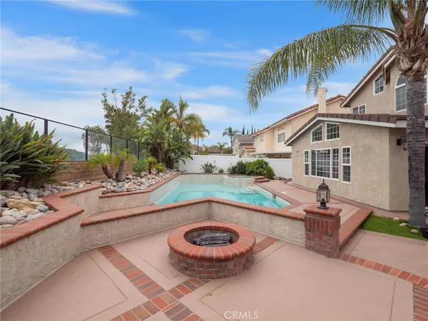 $1,498,000 | 21052 Kensington Lane, Lake Forest, CA 92630