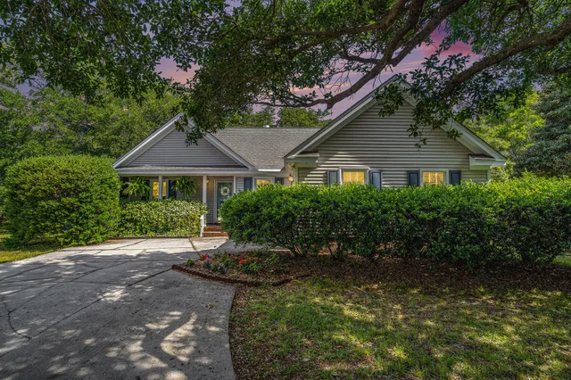 $650,000 | 1250 Wide Water Court, Charleston, SC 29412
