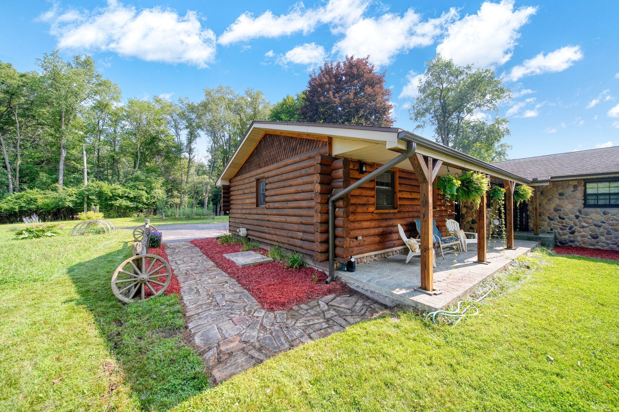 2933 Robinson Road Jackson, MI 49203 - Photo 2 of 57 2-web-or-mls-DSC06986_HDR
