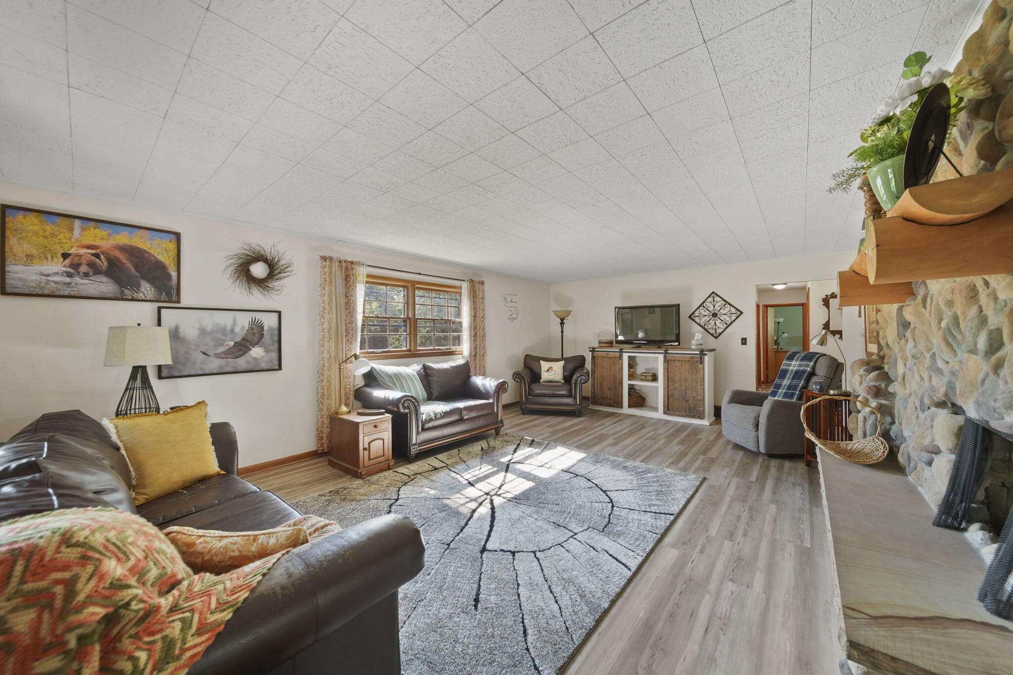 2933 Robinson Road Jackson, MI 49203 - Photo 8 of 57 13-web-or-mls-DSC06727