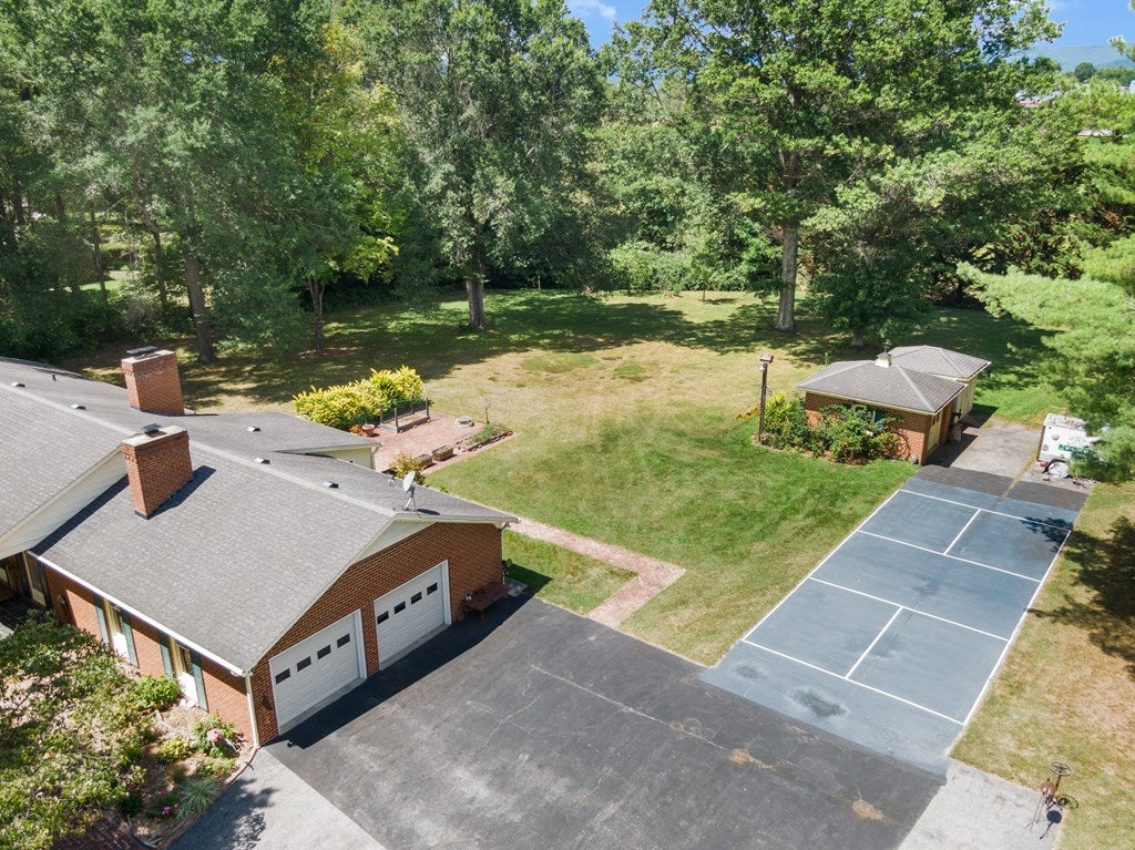 1110 West Ridge Road Wytheville, VA 24382 - Photo 59 of 72 Gallery Image 59