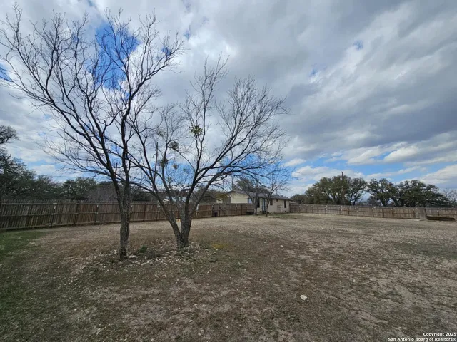 $93,000 | 502 Barnett Street, Eden, TX 76837