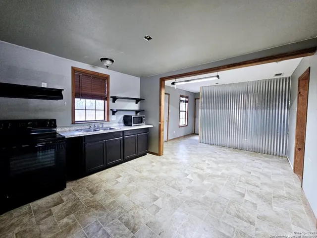 $93,000 | 502 Barnett Street, Eden, TX 76837