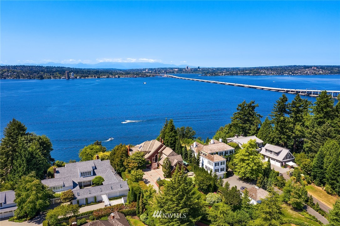 2307 Evergreen Point Road Medina, WA 98039 - Photo 7 of 8