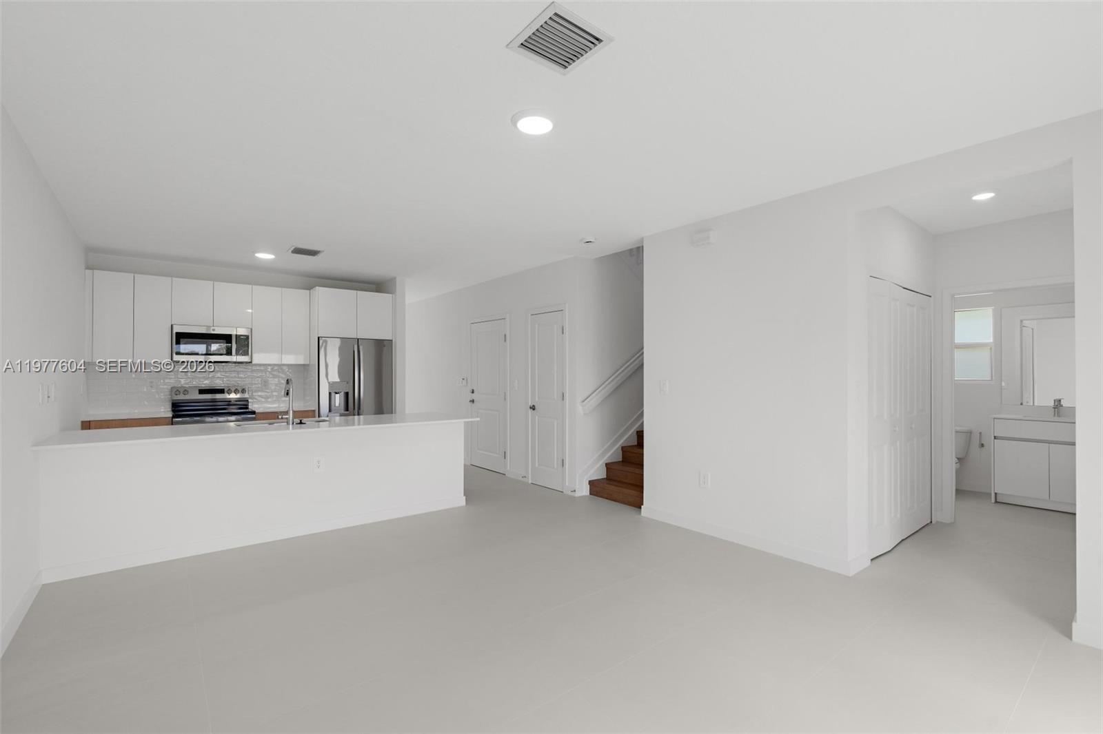 13347 Southwest 274th Street, Unit 13347 Homestead, FL 33032 - Photo 4 of 32