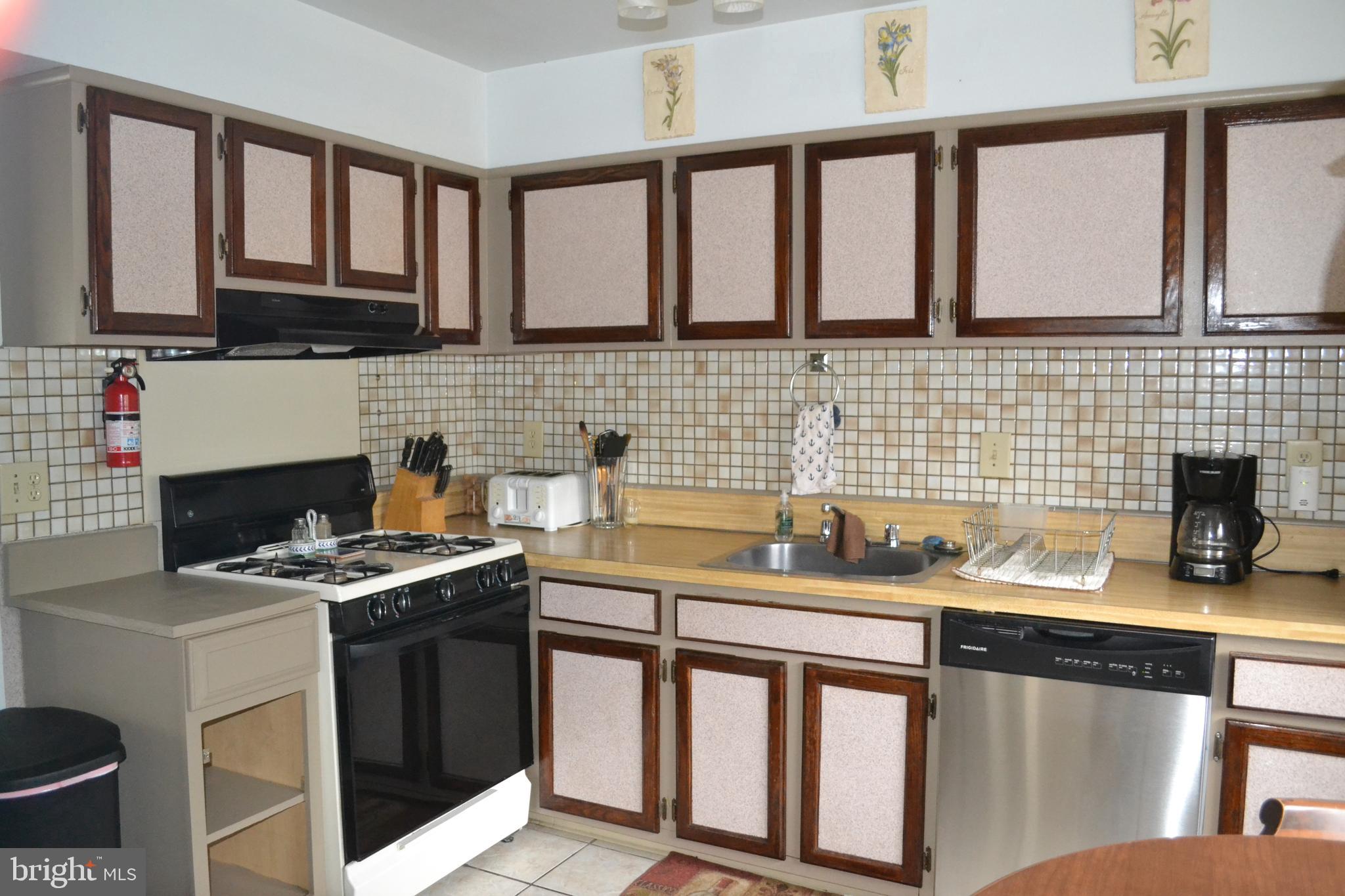 150 Kirkbride Road Voorhees, NJ 08043 - Photo 10 of 25 Kitchen