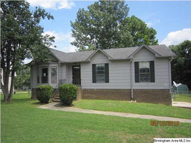 702 Cherokee Trail Warrior, AL 35180 - Photo 1 of 1