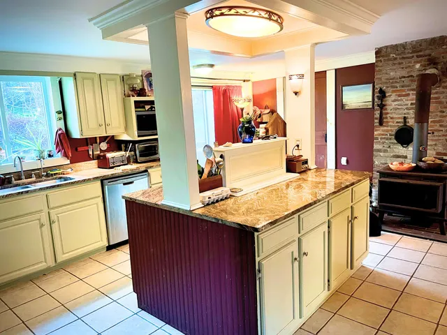 $895,000 | 1607 Massey Road, Springfield, VT 05156