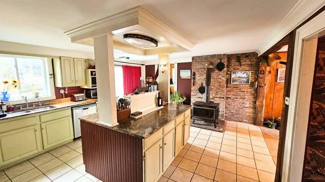 $895,000 | 1607 Massey Road, Springfield, VT 05156