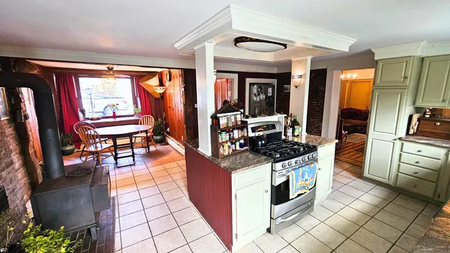 $895,000 | 1607 Massey Road, Springfield, VT 05156