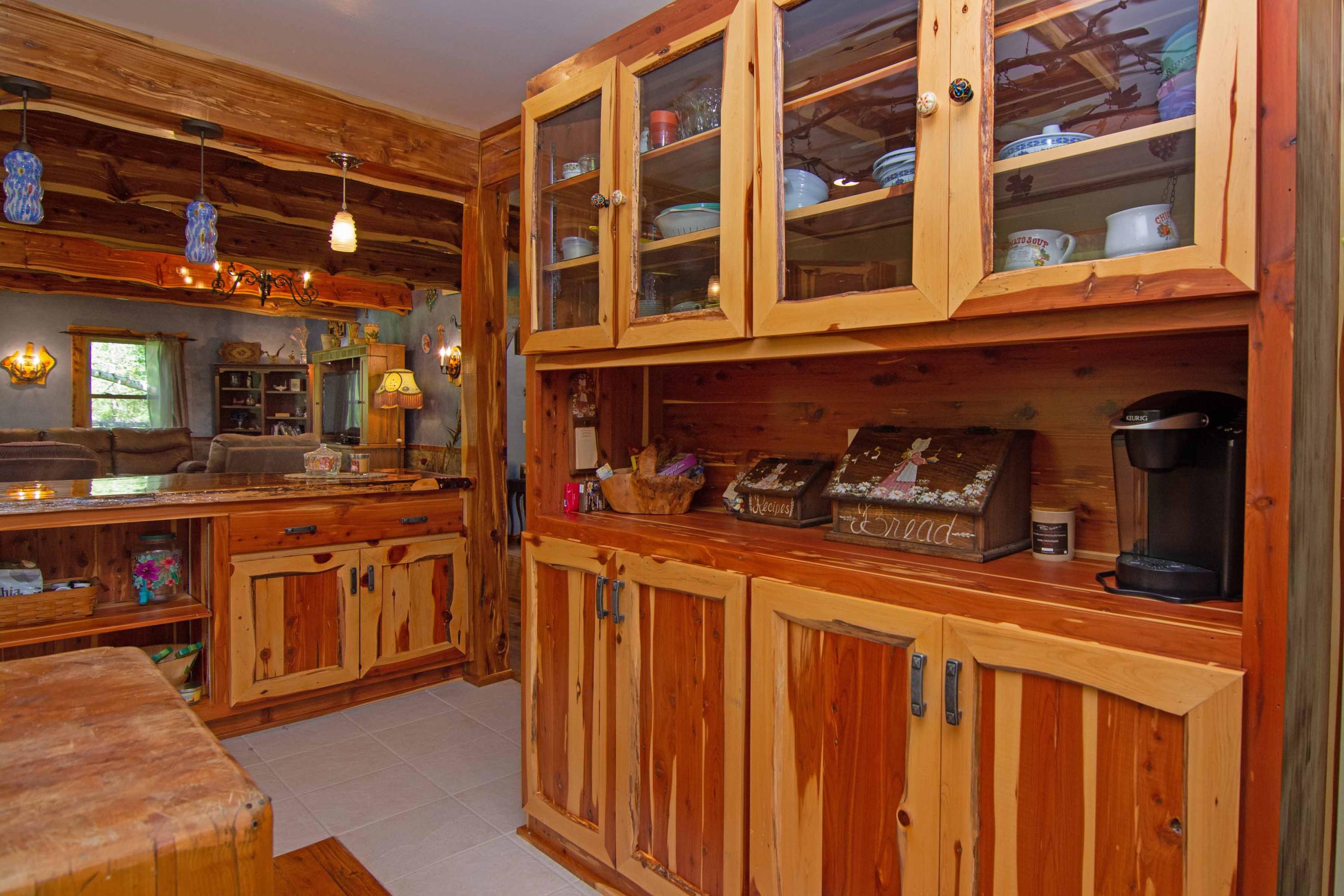 5182 New River Road Hinton, WV 25951 - Photo 38 of 70 Gallery Image 38