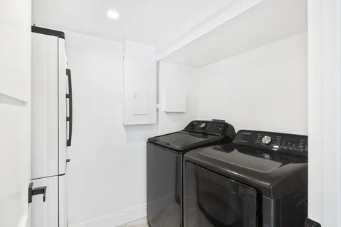 $2,100,000 | 1330 Northeast 4th Avenue, Boca Raton, FL 33432