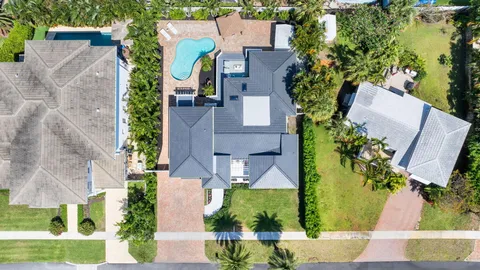 $2,100,000 | 1330 Northeast 4th Avenue, Boca Raton, FL 33432