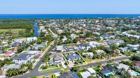 $2,100,000 | 1330 Northeast 4th Avenue, Boca Raton, FL 33432