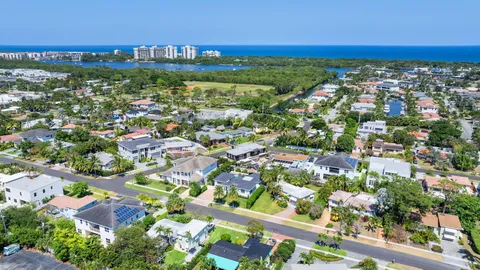 $2,100,000 | 1330 Northeast 4th Avenue, Boca Raton, FL 33432