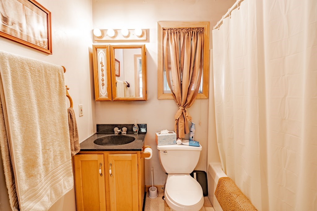 1018-1020 Maple Street Palmer, MA 01069 - Photo 14 of 37