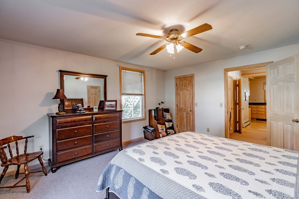 1018-1020 Maple Street Palmer, MA 01069 - Photo 16 of 37