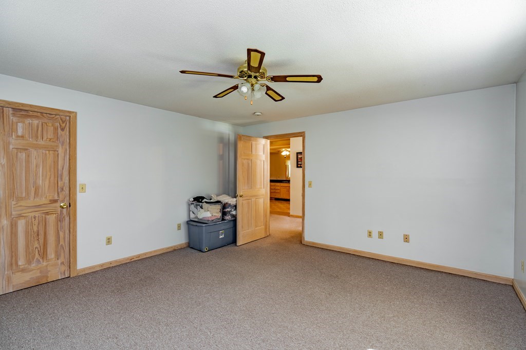 1018-1020 Maple Street Palmer, MA 01069 - Photo 20 of 37