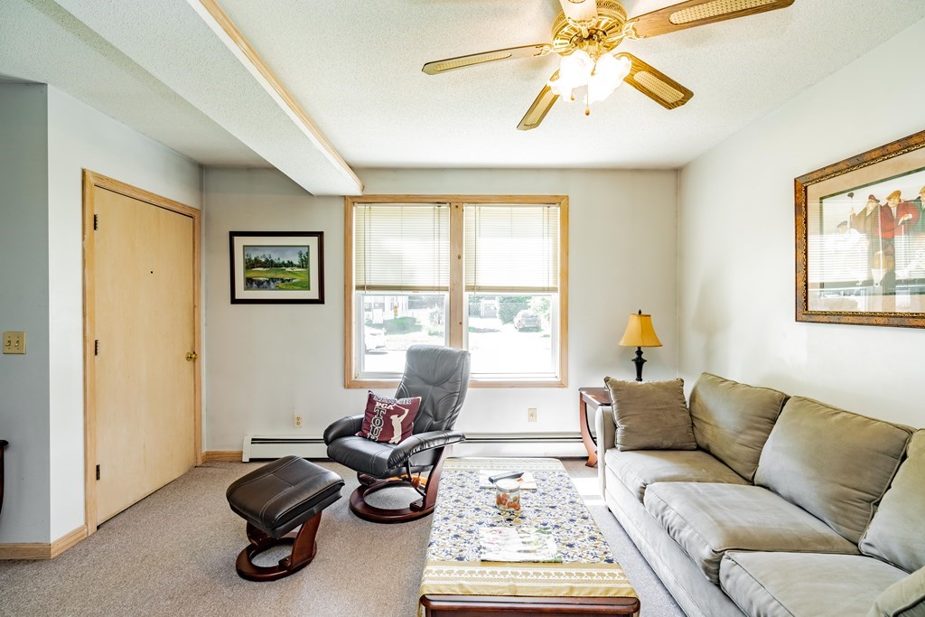 1018-1020 Maple Street Palmer, MA 01069 - Photo 7 of 37