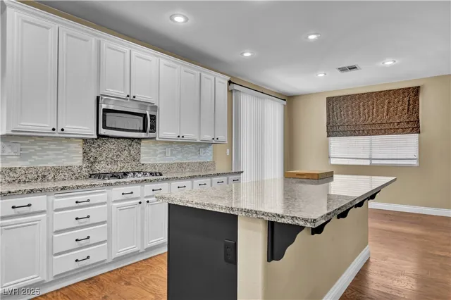 $3,700 | 5349 Misty Acres Court, Las Vegas, NV 89148