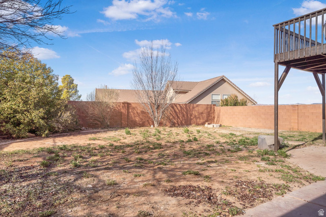 1570 South Rio Virgin Drive Washington, UT 84780 - Photo 69 of 71 View of fenced backyard