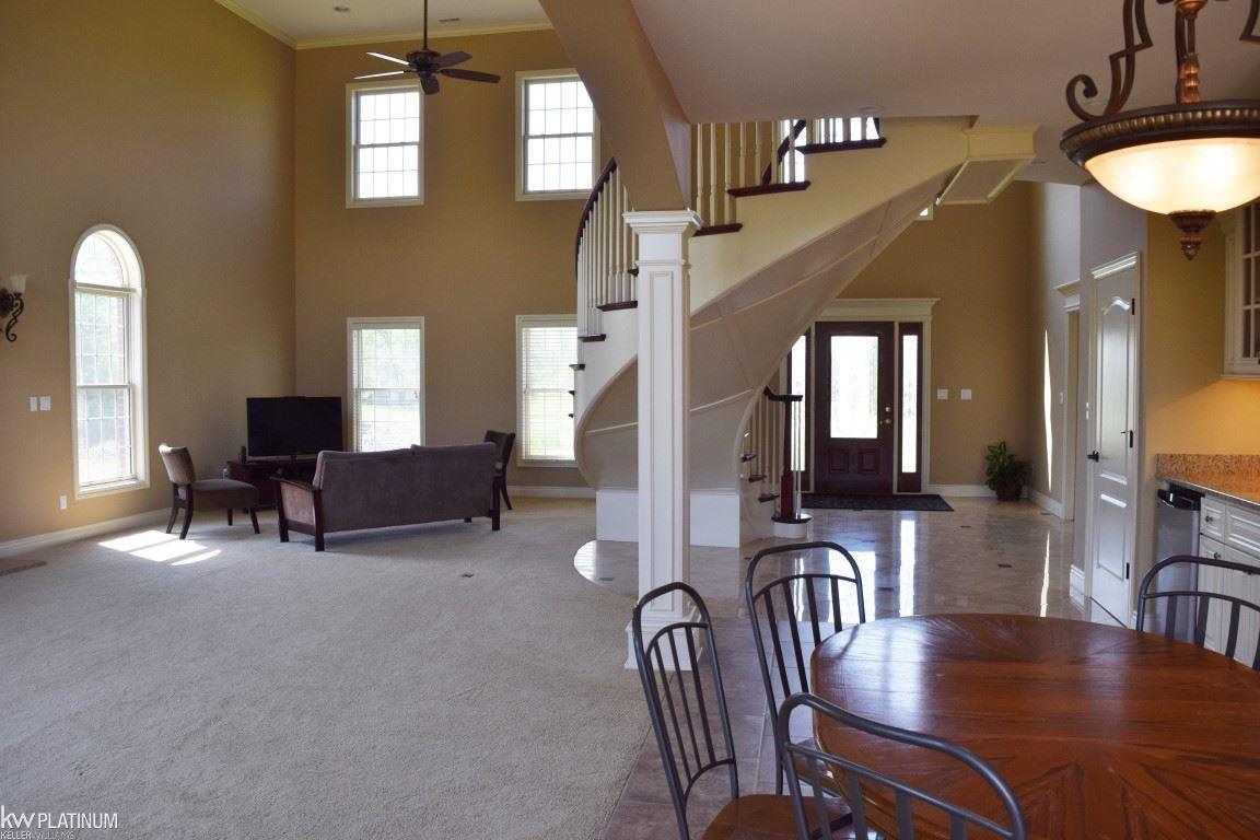 9910 Springborn Road Casco, MI 48064 - Photo 8 of 45 great room