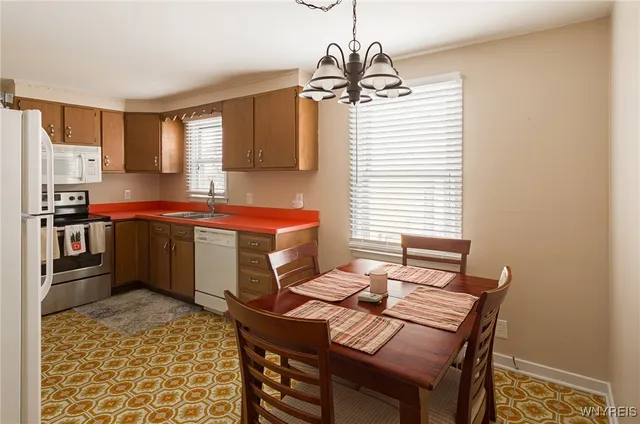 $239,000 | 379 Orchard Drive, Tonawanda, NY 14223