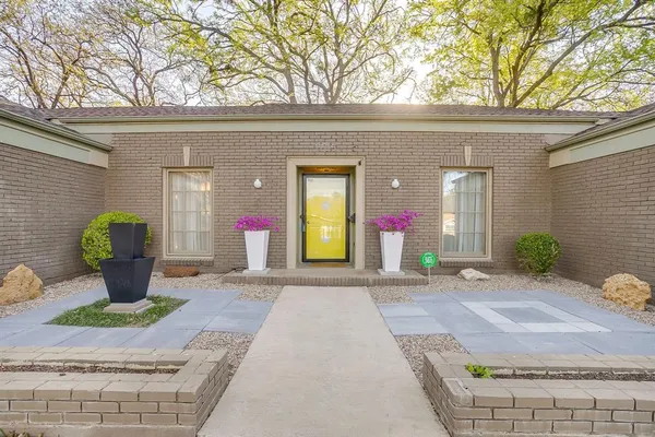 $353,900 | 1705 Watson Street, Fort Worth, TX 76103