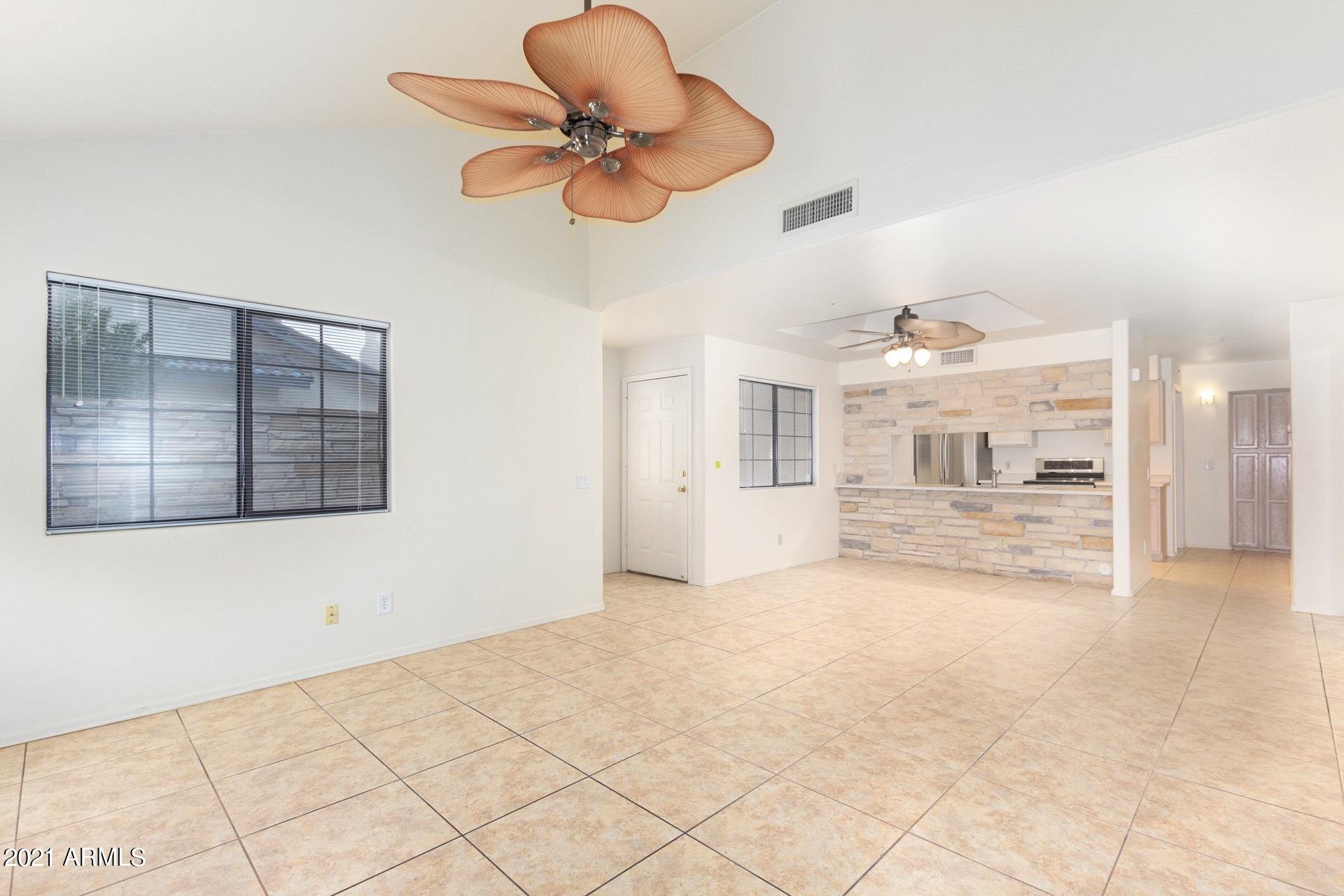 1222 West Baseline Road, Unit 136 Tempe, AZ 85283 - Photo 2 of 30 Living Room