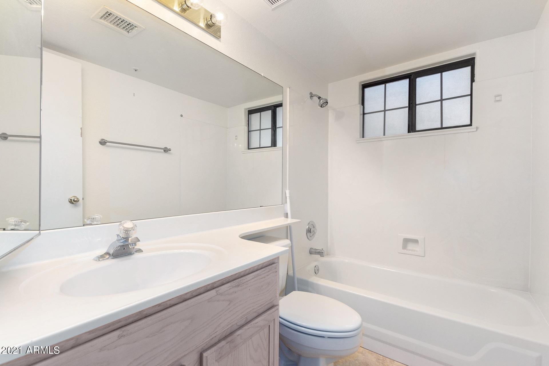 1222 West Baseline Road, Unit 136 Tempe, AZ 85283 - Photo 24 of 30 Guest Bath