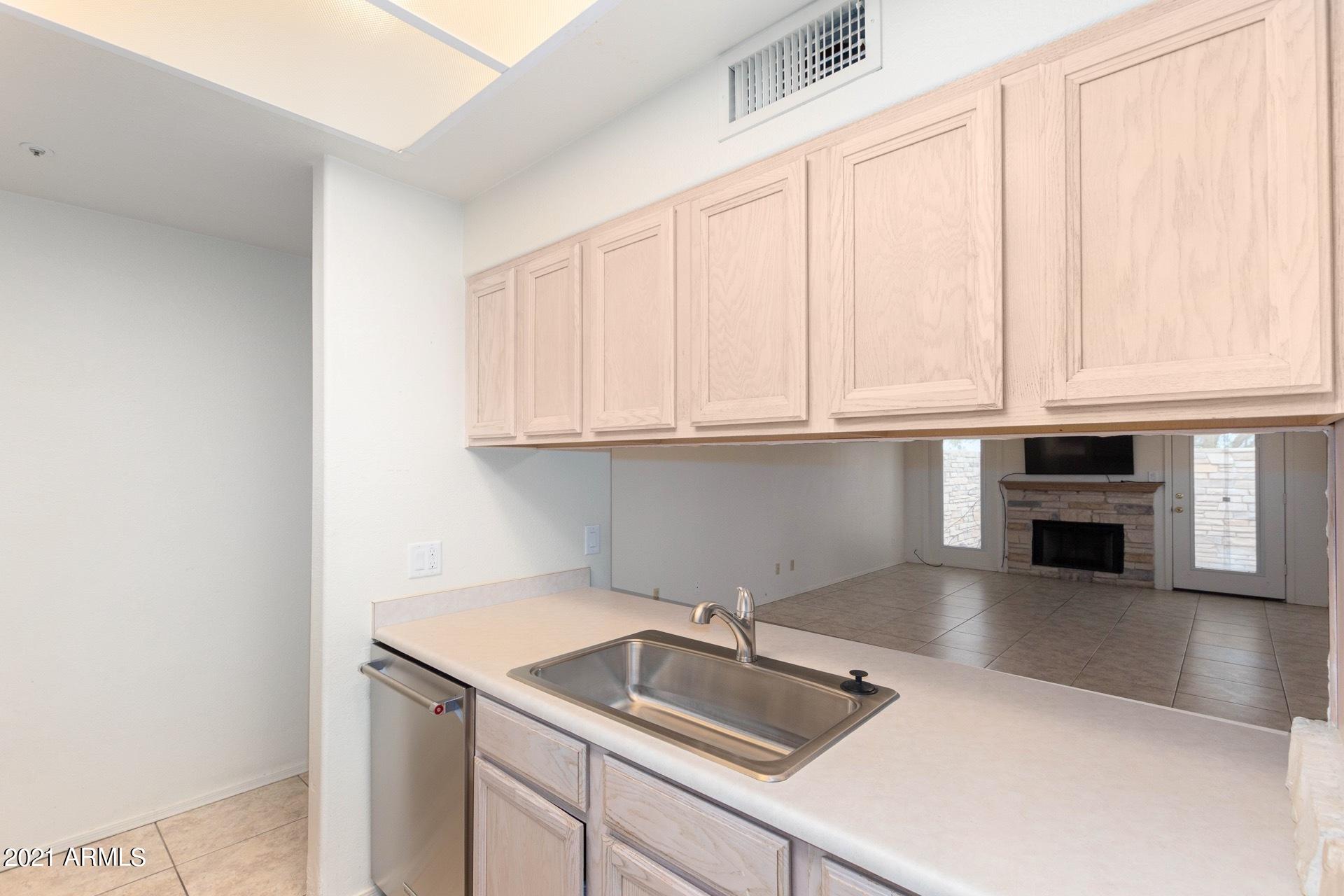 1222 West Baseline Road, Unit 136 Tempe, AZ 85283 - Photo 10 of 30 New Farmhouse Sink