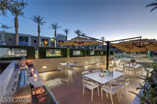 $3,400 | 353 East Bonneville Avenue, Unit 581, Las Vegas, NV 89101