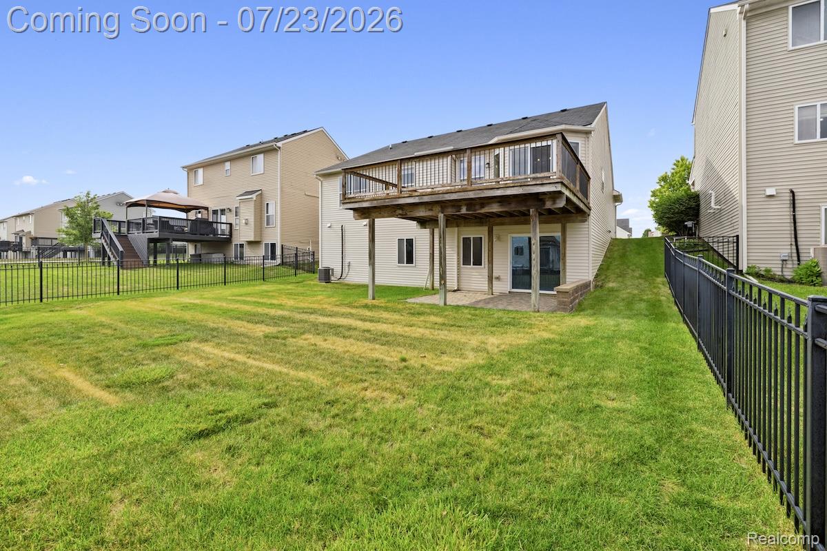 4098 Ash Tree Lane Howell, MI 48843 - Photo 29 of 33 4098 Ash Tree R6ii-28.jpg