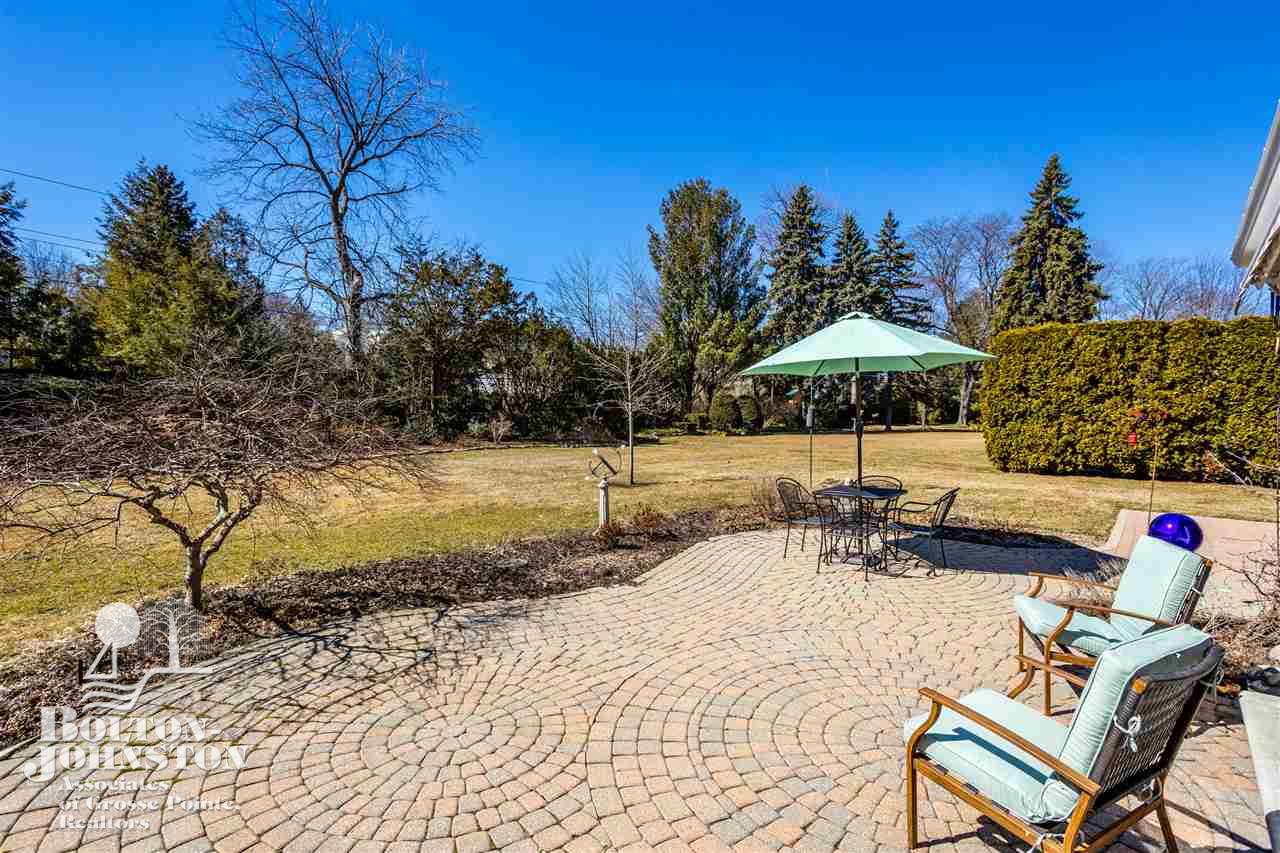 53 Stonehurst Road Grosse Pointe Shores, MI 48236 - Photo 65 of 71