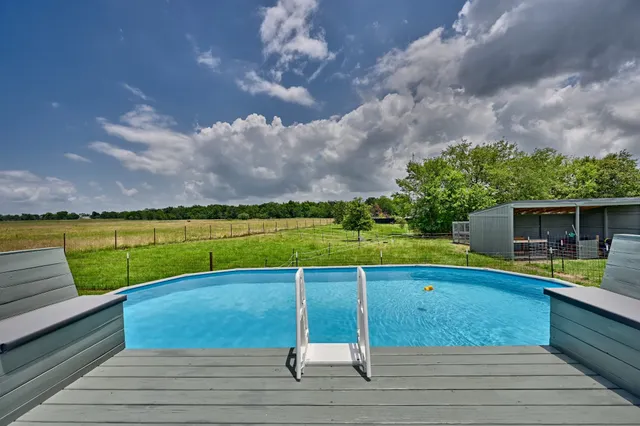 $630,000 | 20874 Farm To Market 244, Iola, TX 77861