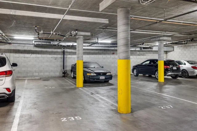 $698,000 | 130 East San Fernando Street, Unit 504, San Jose, CA 95112