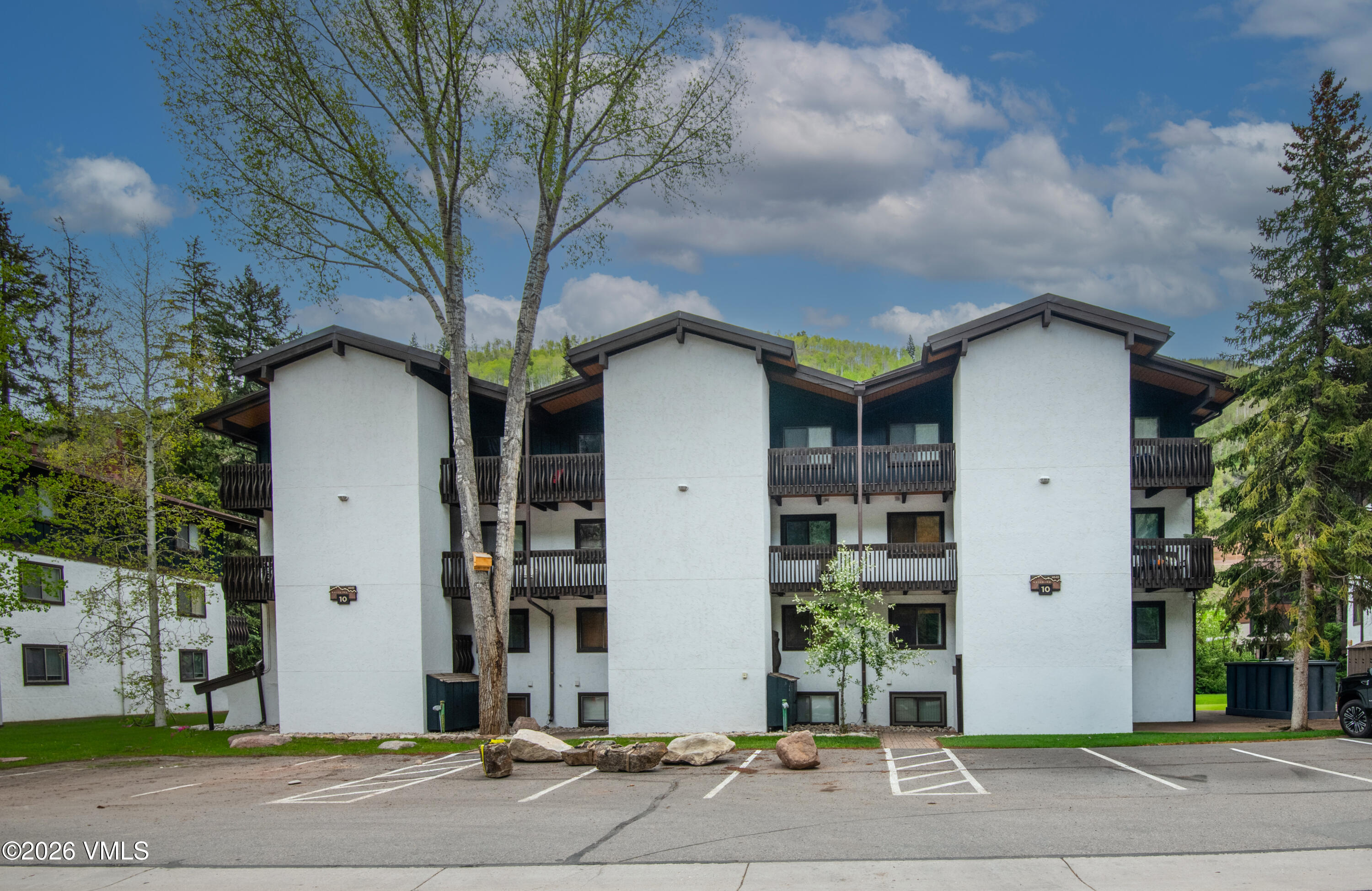 4640 Vail Racquet Club Drive, Unit 21 Vail, CO 81657 - Photo 7 of 27 VRC-10-21_03