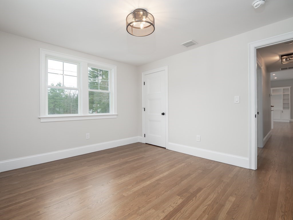 72 Colonial Road Medfield, MA 02052 - Photo 17 of 26 Gallery Image 17