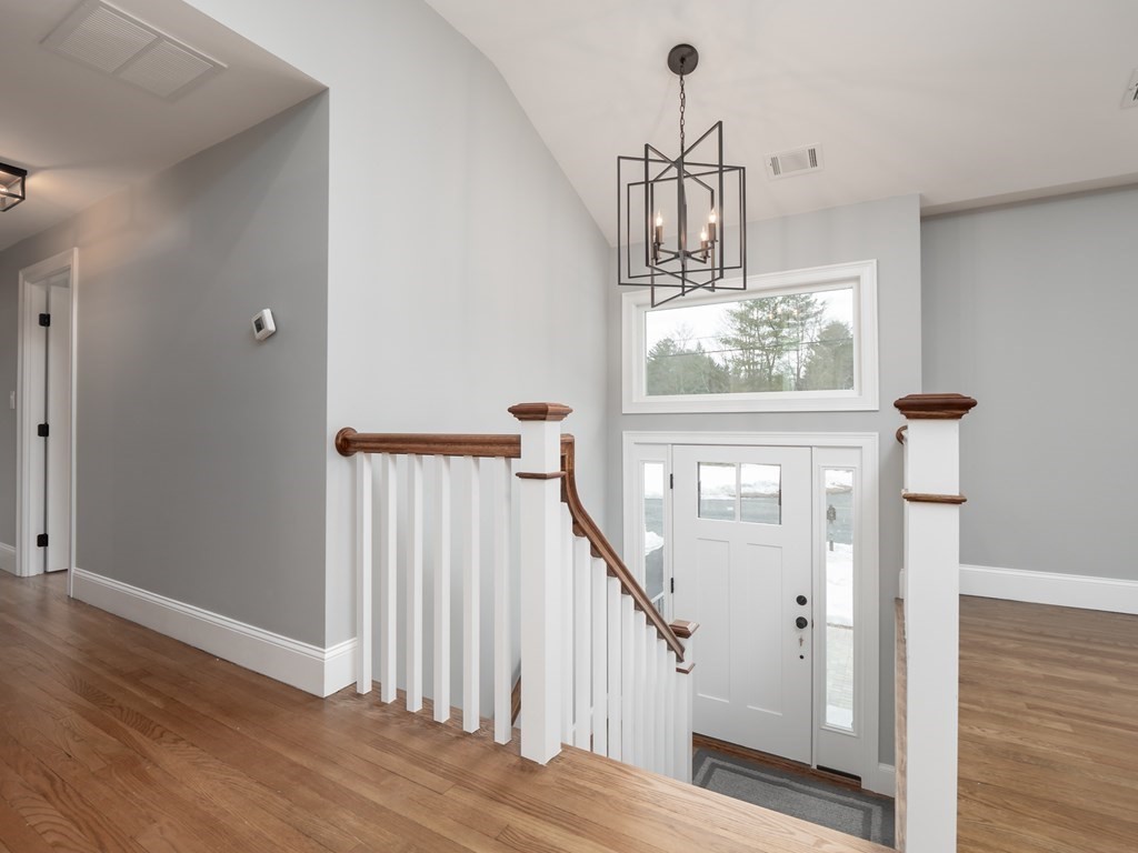 72 Colonial Road Medfield, MA 02052 - Photo 3 of 26 Gallery Image 3