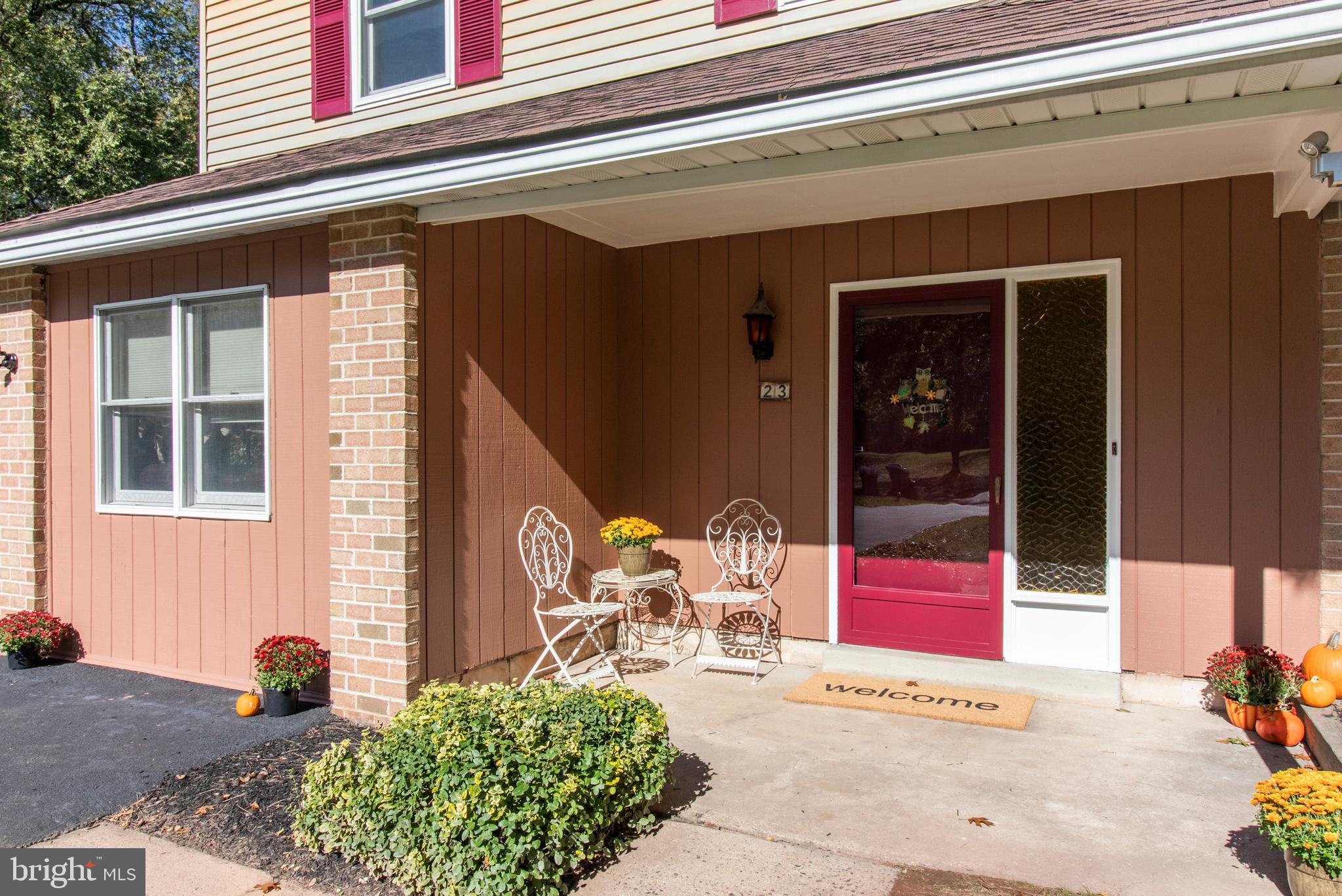 23 Meadow Glen Road Lansdale, PA 19446 - Photo 2 of 25 Exterior Front (Front Patio)