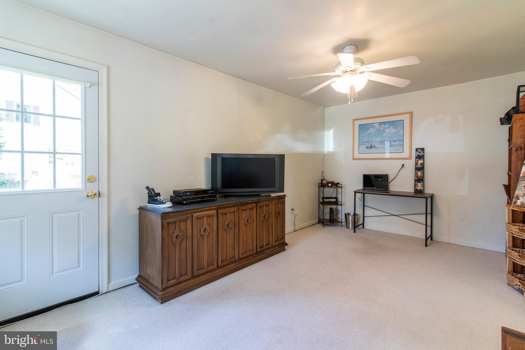 23 Meadow Glen Road Lansdale, PA 19446 - Photo 15 of 25 Den