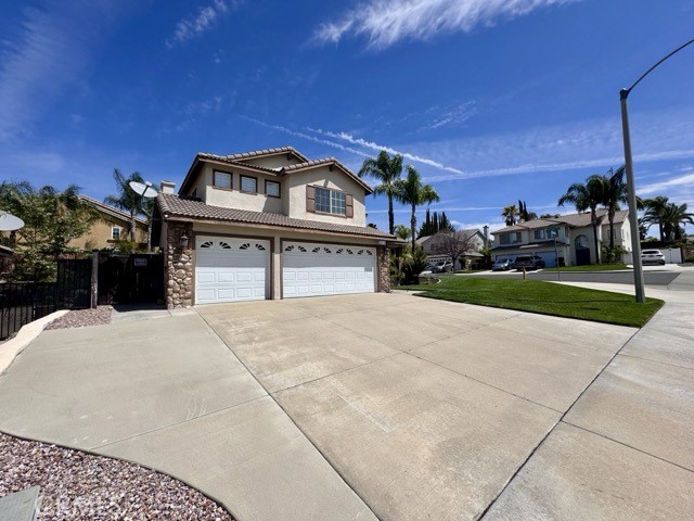 32948 Levi Court Temecula, CA 92592 - Photo 2 of 59 a front view of a house with a yard